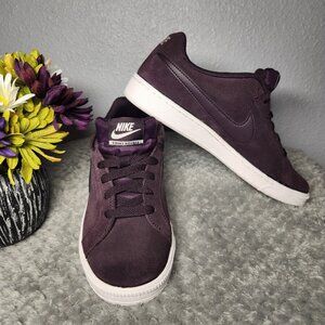 LIKE NEW - Nike Court Royale Suede Port Wine & White Shoes - Size: 7 (Women’s)